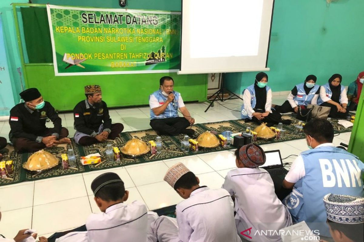 BNN Sulawesi Tenggara proteksi santri Pondok Tahfidz Quran Barakati dari narkoba