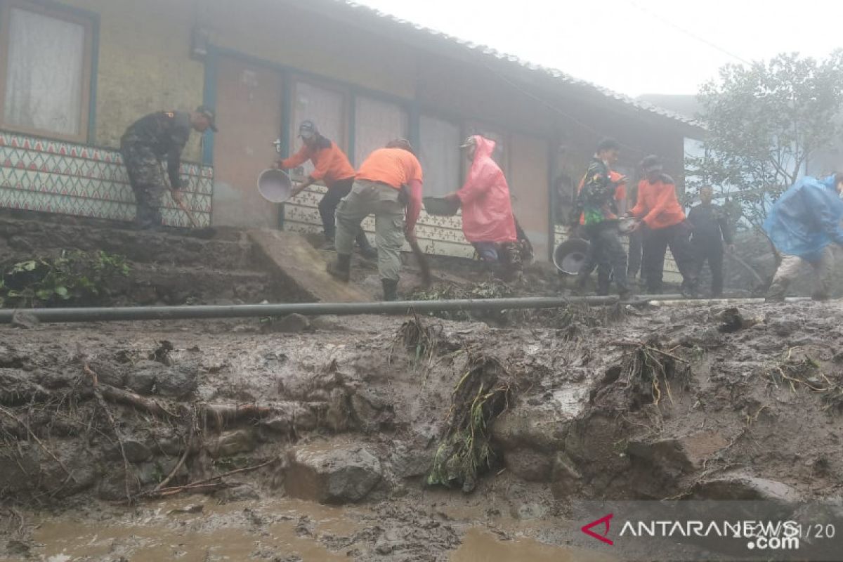 35 bencana terjadi di Bogor selama tiga pekan pertama 2021