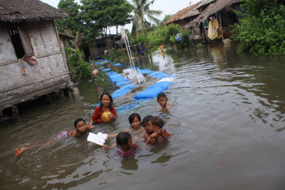 BMKG: Waspadai dampak banjir rob di pesisir Belawan