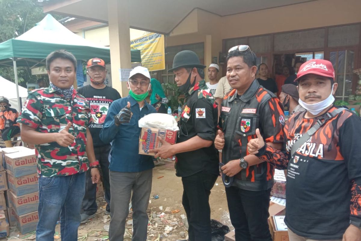 Pemuda Pancasila Kaltim bantu korban Banjir HST Kalsel