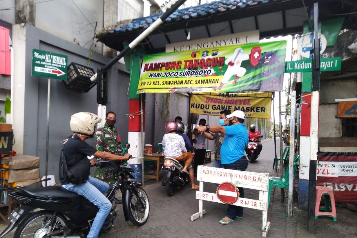 Satgas Kampung Tangguh Surabaya diminta lakukan pembatasan untuk cegah COVID-19