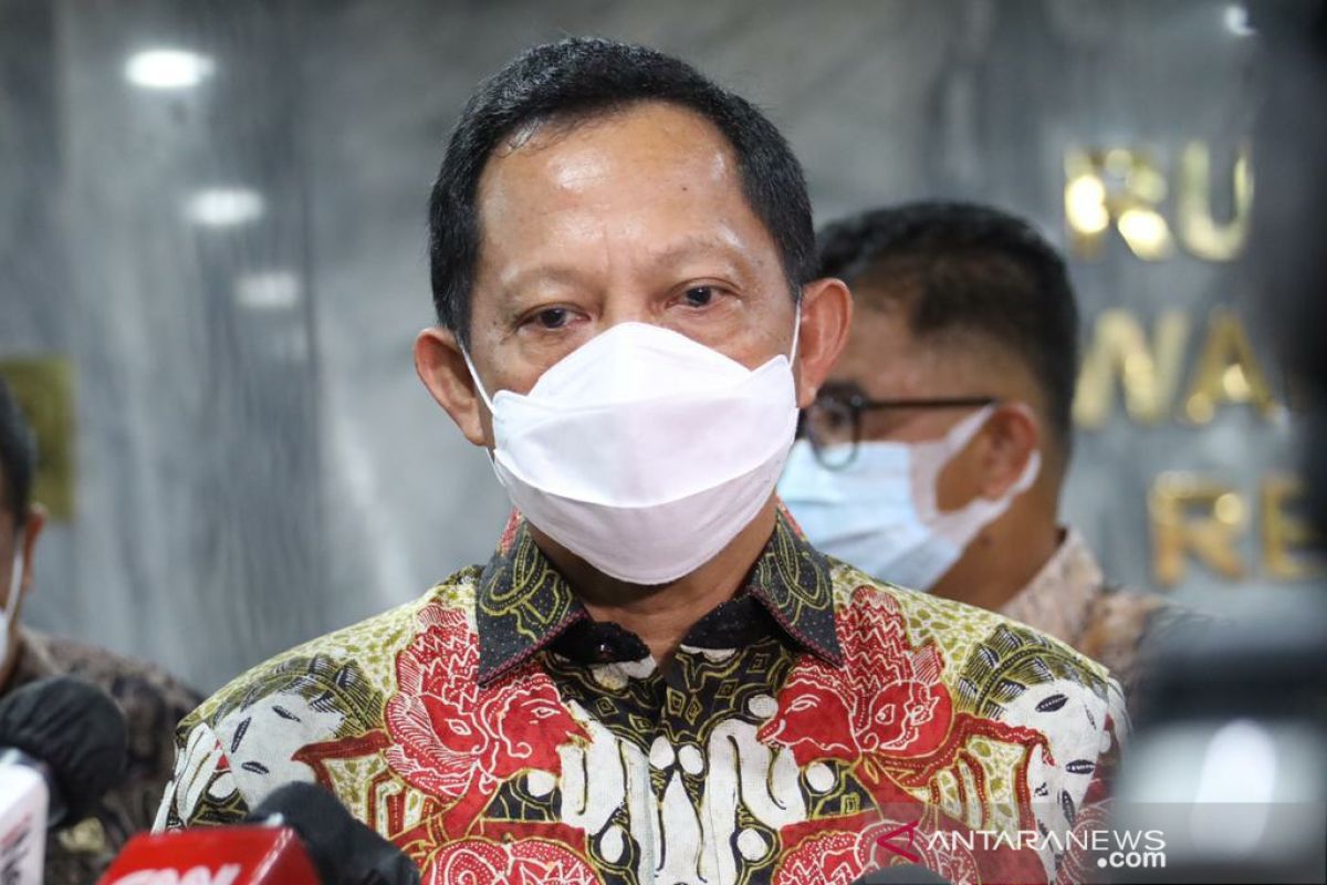 Mendagri Tito ingatkan vaksin COVID-19 bukanlah obat