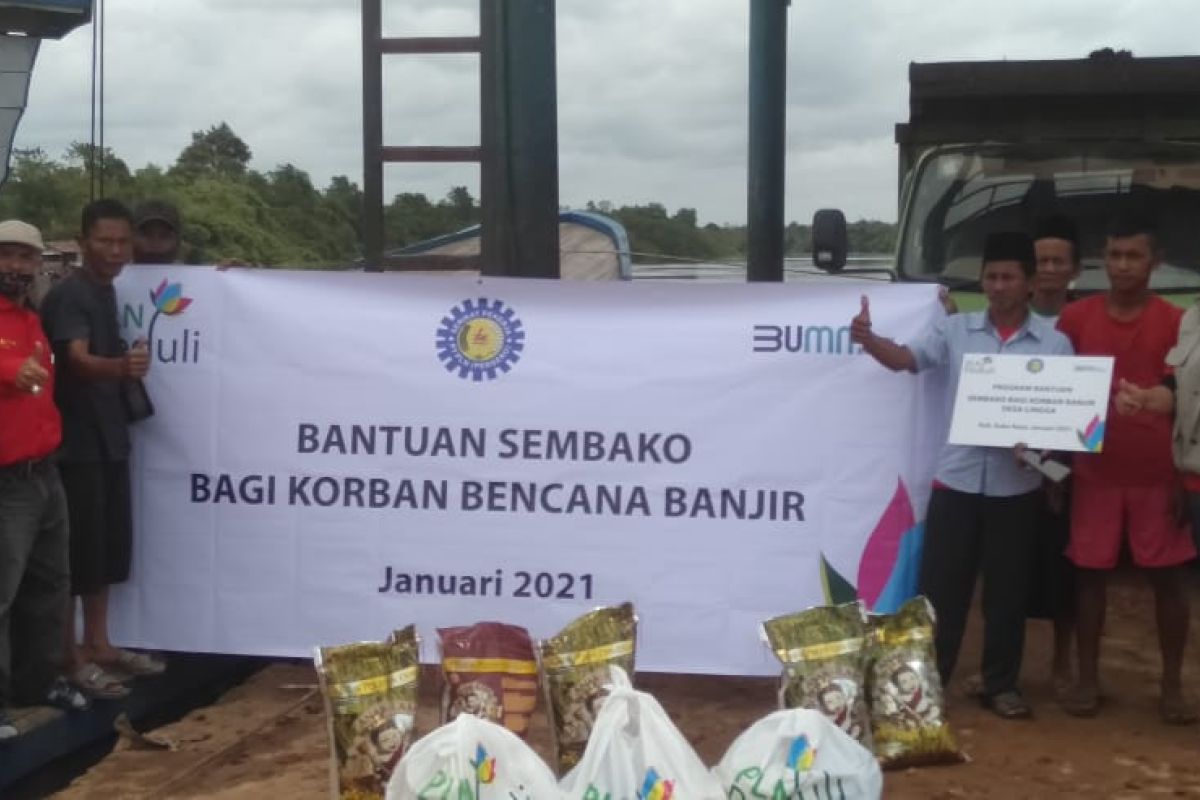 PLN peduli salurkan bantuan sembako kepada warga terdampak banjir