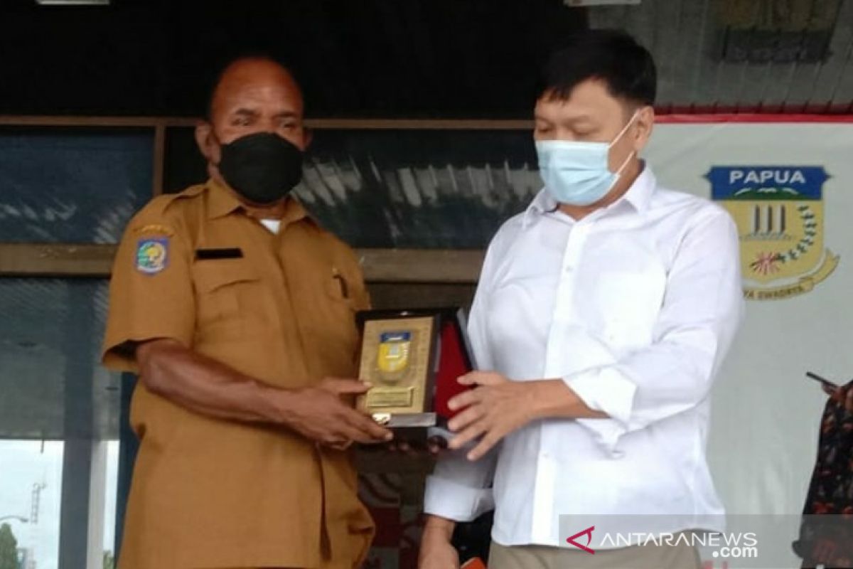 Pemprov Papua apresiasi pembinaan masyarakat adat di Pemkab Jayapura