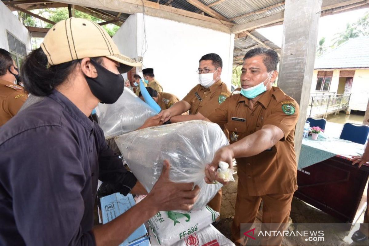 Pemkot Padangsidimpuan terima bantuan dari Kementerian Kelautan dan Perikanan