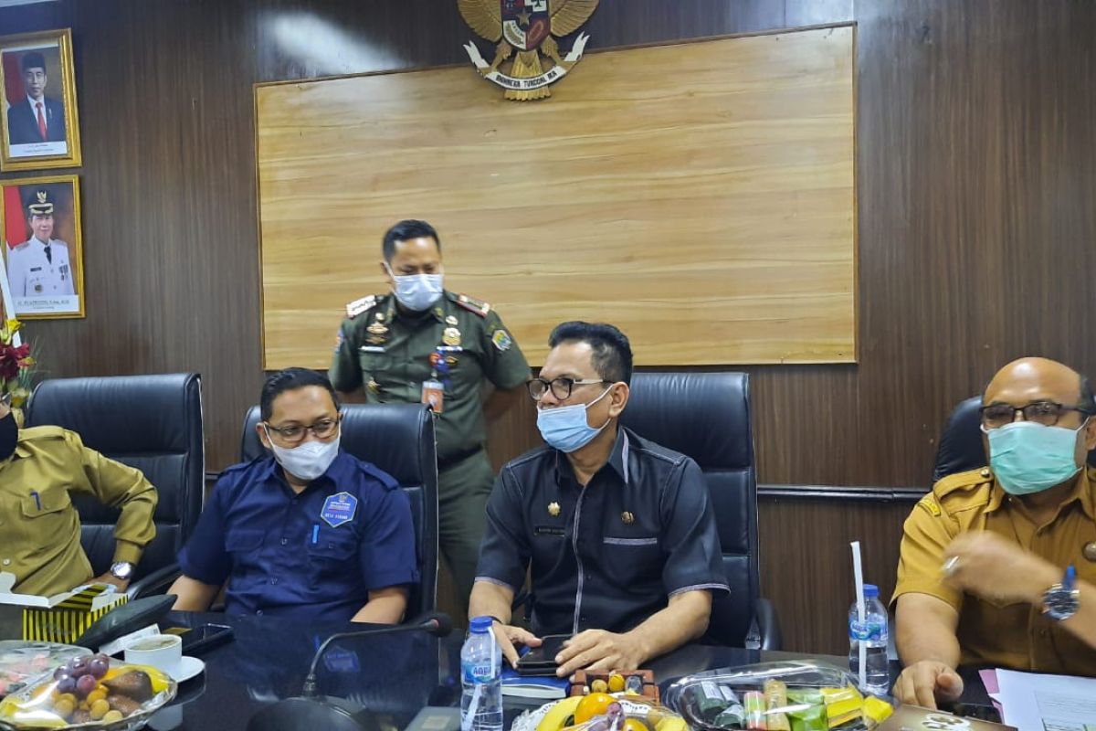 Pemkot Serang batasi jam oprasional tempat usaha dan perkantoran