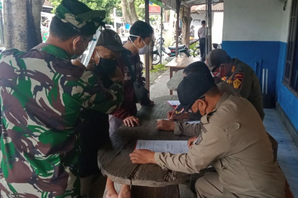 Tim operasi yustisi di Bali beri sanksi menyapu bagi pelanggar protokol kesehatan