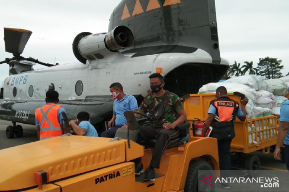 Lanud Haluoleo kirim 5 ton bantuan kemanusiaan tahap II ke Sulawesi Barat