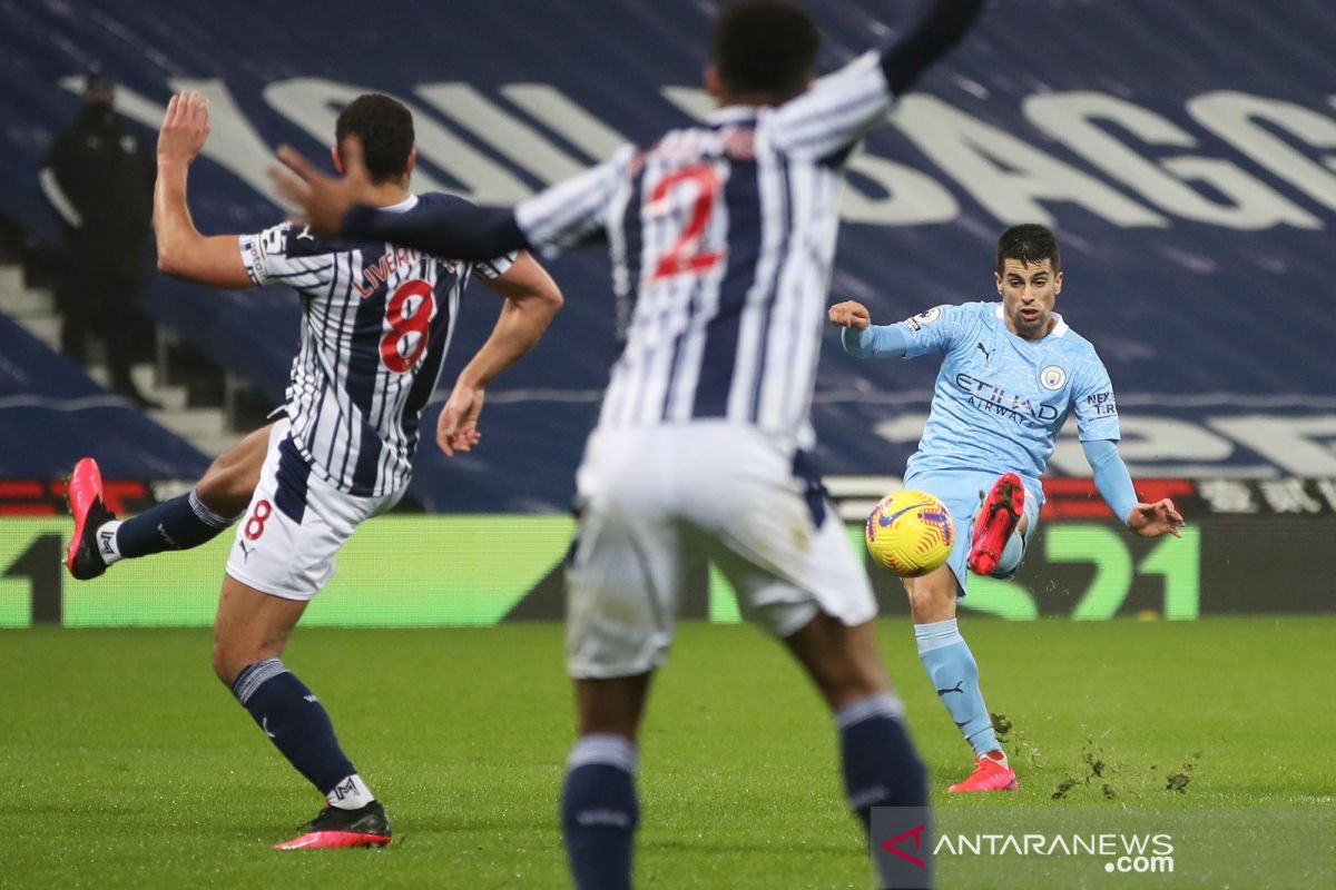 Liga Inggris - Manchester City kembali ke puncak klasemen seusai cukur West Brom 5-0