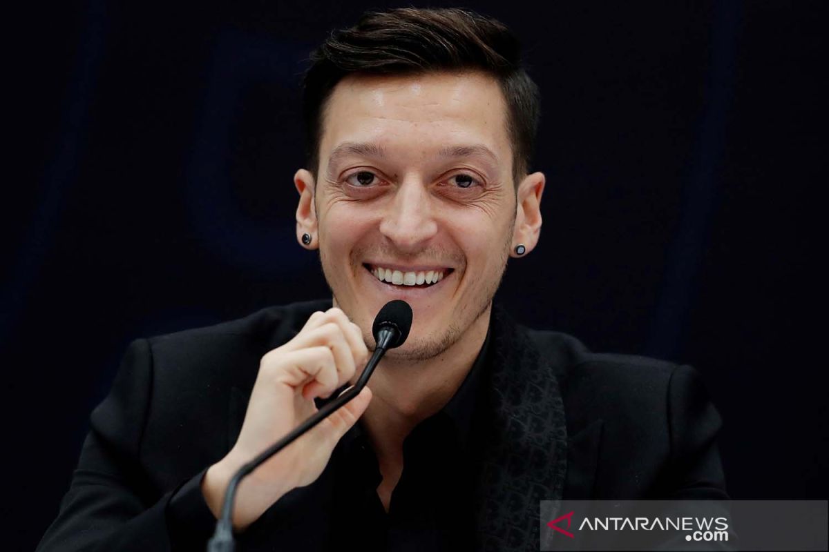 Ozil akuisisi klub Liga Meksiko