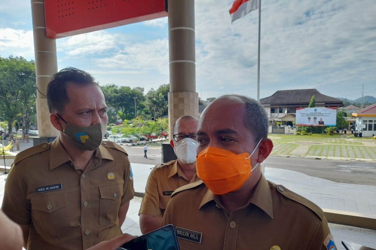 Pemkot Pangkalpinang menormalisasi saluran air