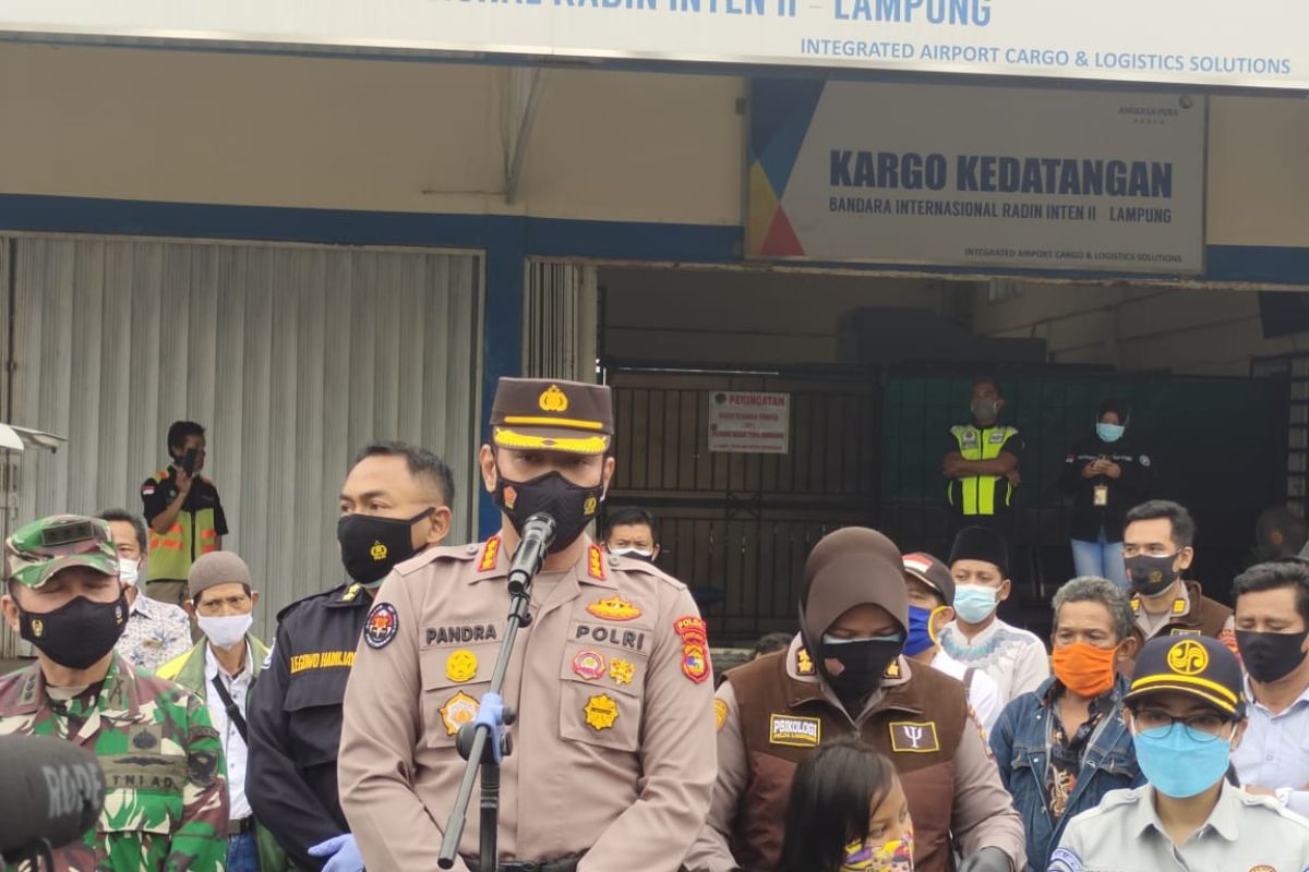 Dua jenazah kecelakaan Sriwijaya SJ-182 tiba di Lampung