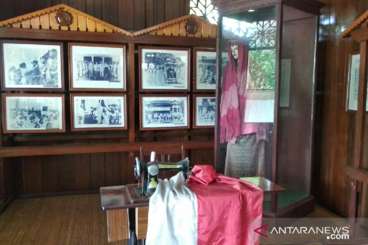 Mengembalikan rumah Fatmawati Soekarno ke lokasi aslinya