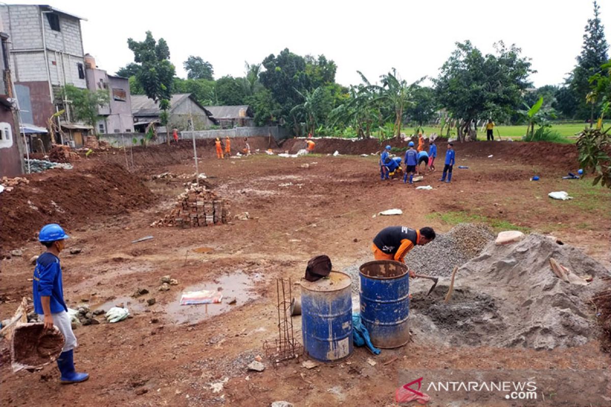 Pemkot Jaktim patok lahan untuk pembuatan Waduk Cawang