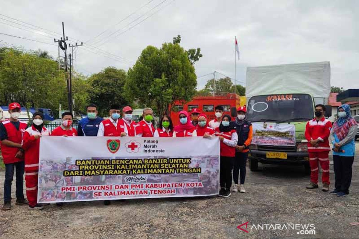 PMI Kalteng salurkan bantuan ke korban banjir di Kalsel