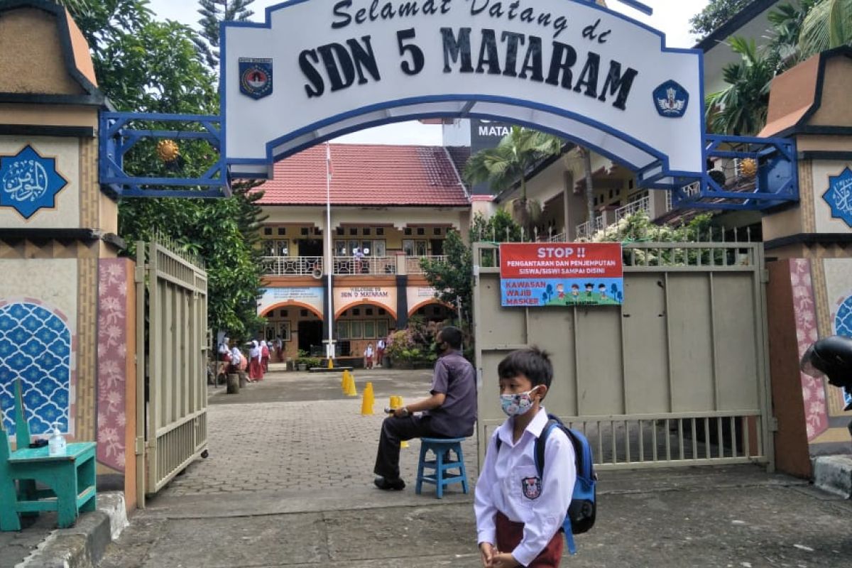 Disdik Mataram belum menerima laporan siswa terpapar COVID-19