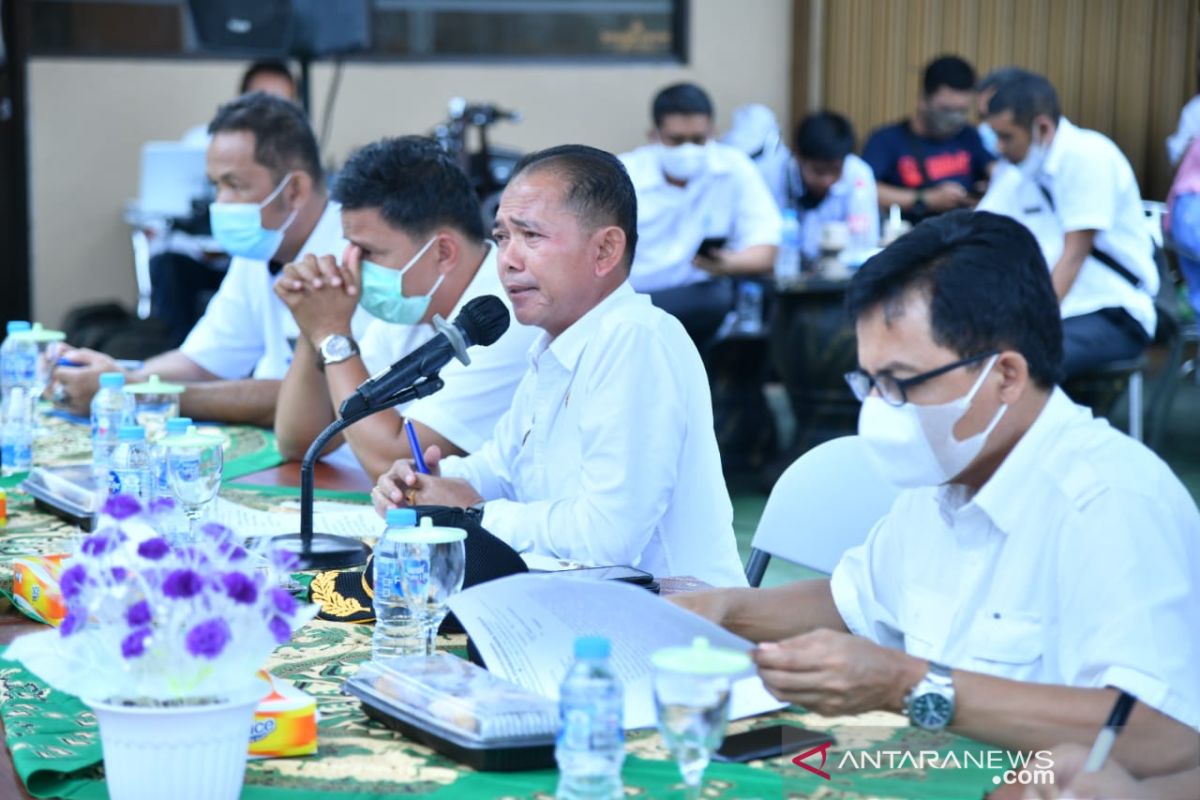 Bupati Bangka dorong masyarakat dukung pelebaran jalan wisata