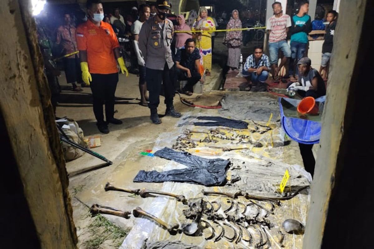 Warga Aceh Timur digegerkan temuan dua kerangka manusia dibalut mukena