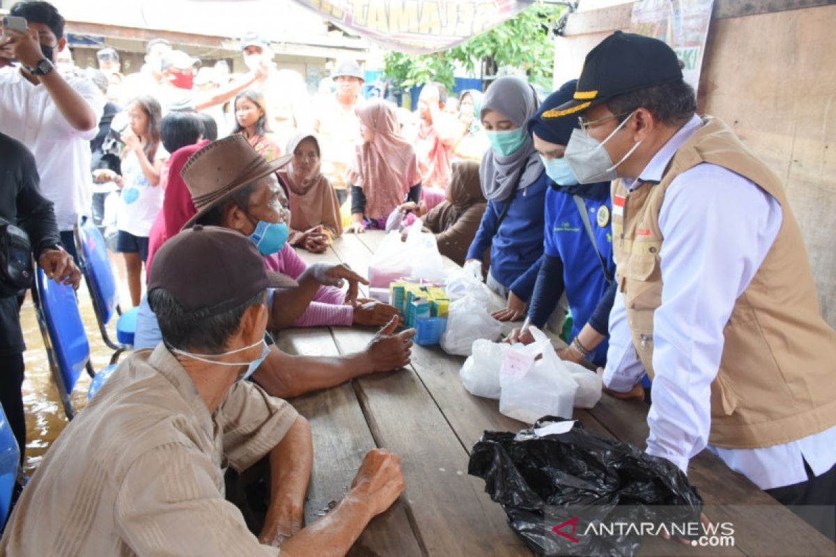 ULM brings doctors and psychologists to flood site