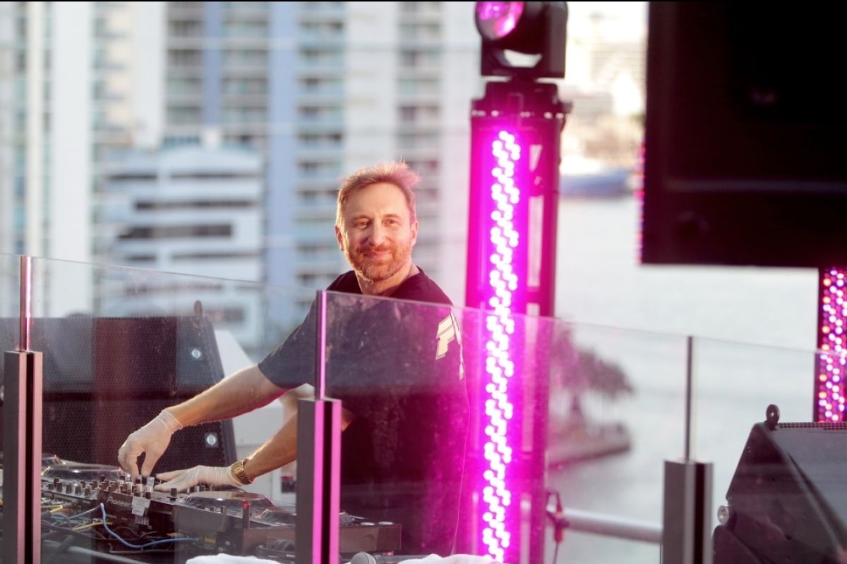 David Guetta akan tampil di helipad Burj Al Arab Jumeirah Dubai