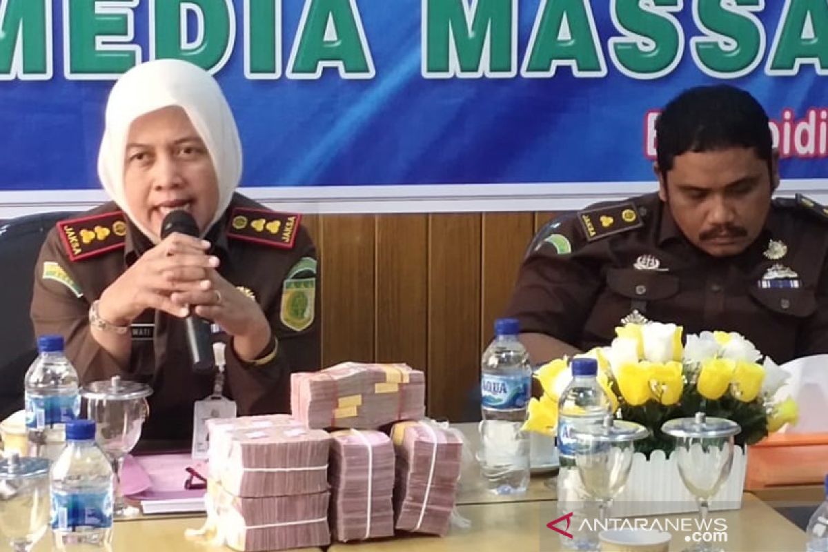 Rekanan proyek irigasi di Abdya kembalikan uang Rp449 juta