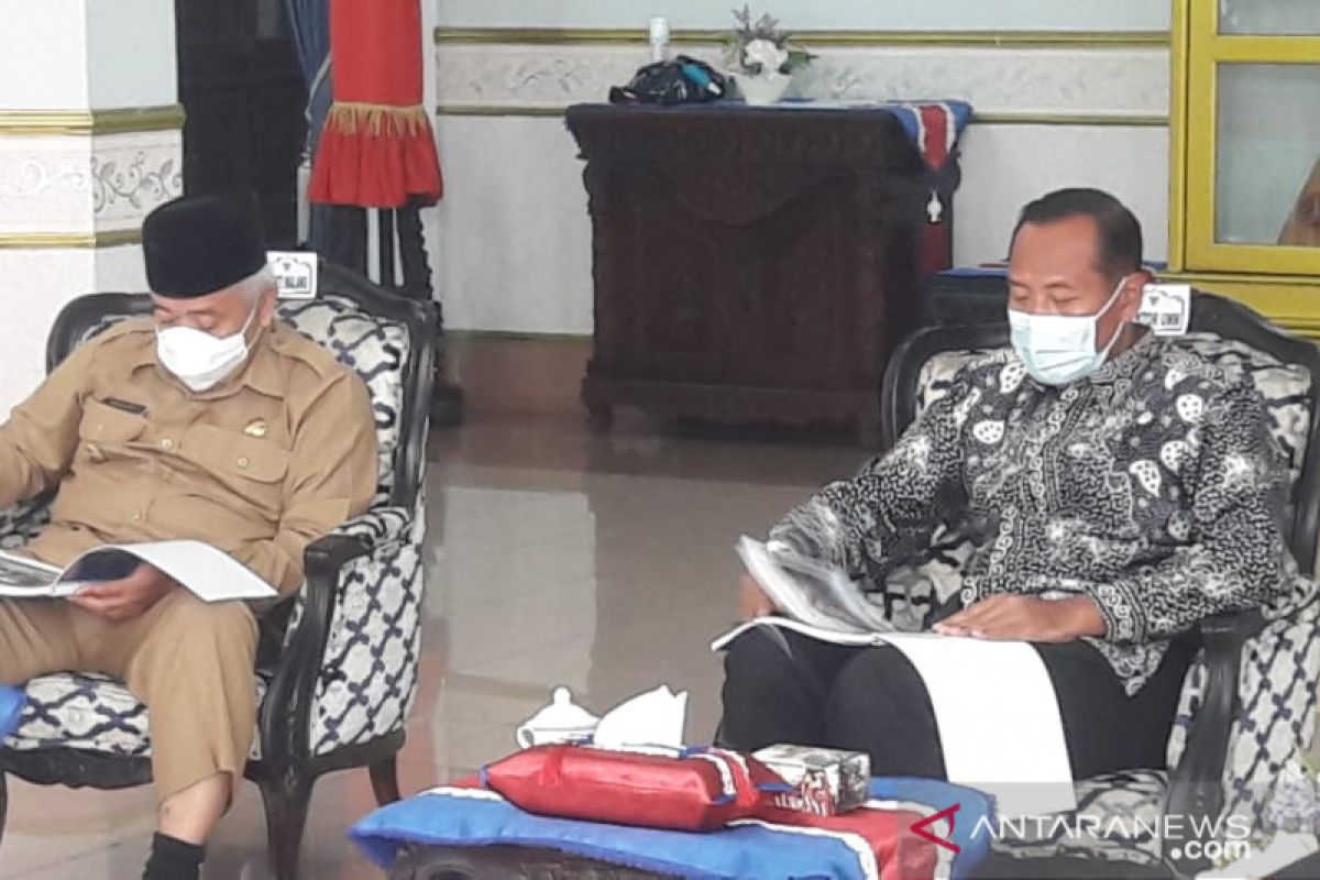 UMM awali program bangun seribu PLMTH dari Kabupaten Malang