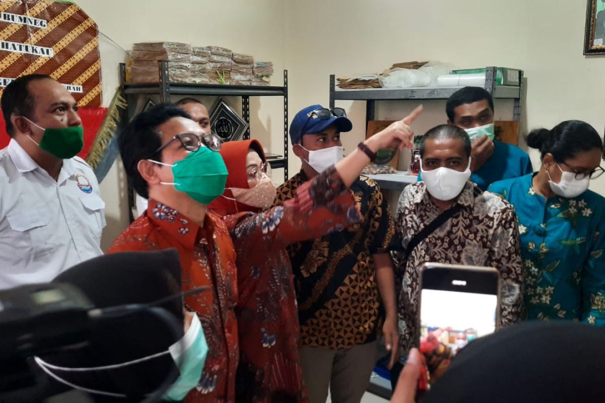 Kementerian PDTT bantu lima BUMDes di Ambon
