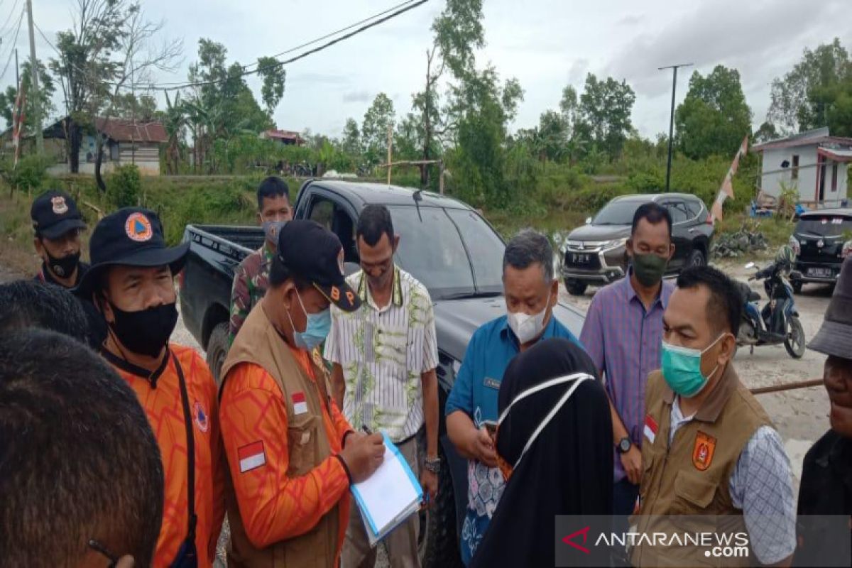 Puting beliung rusak delapan rumah dan warung di Banjarbaru