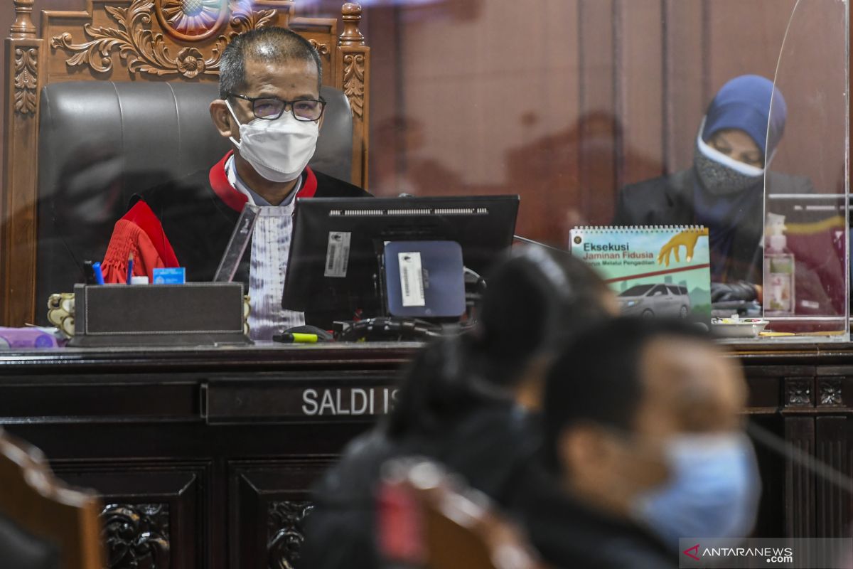 Mahkamah Konstitusi nilai persoalan identitas calon Bupati Muna sudah selesai