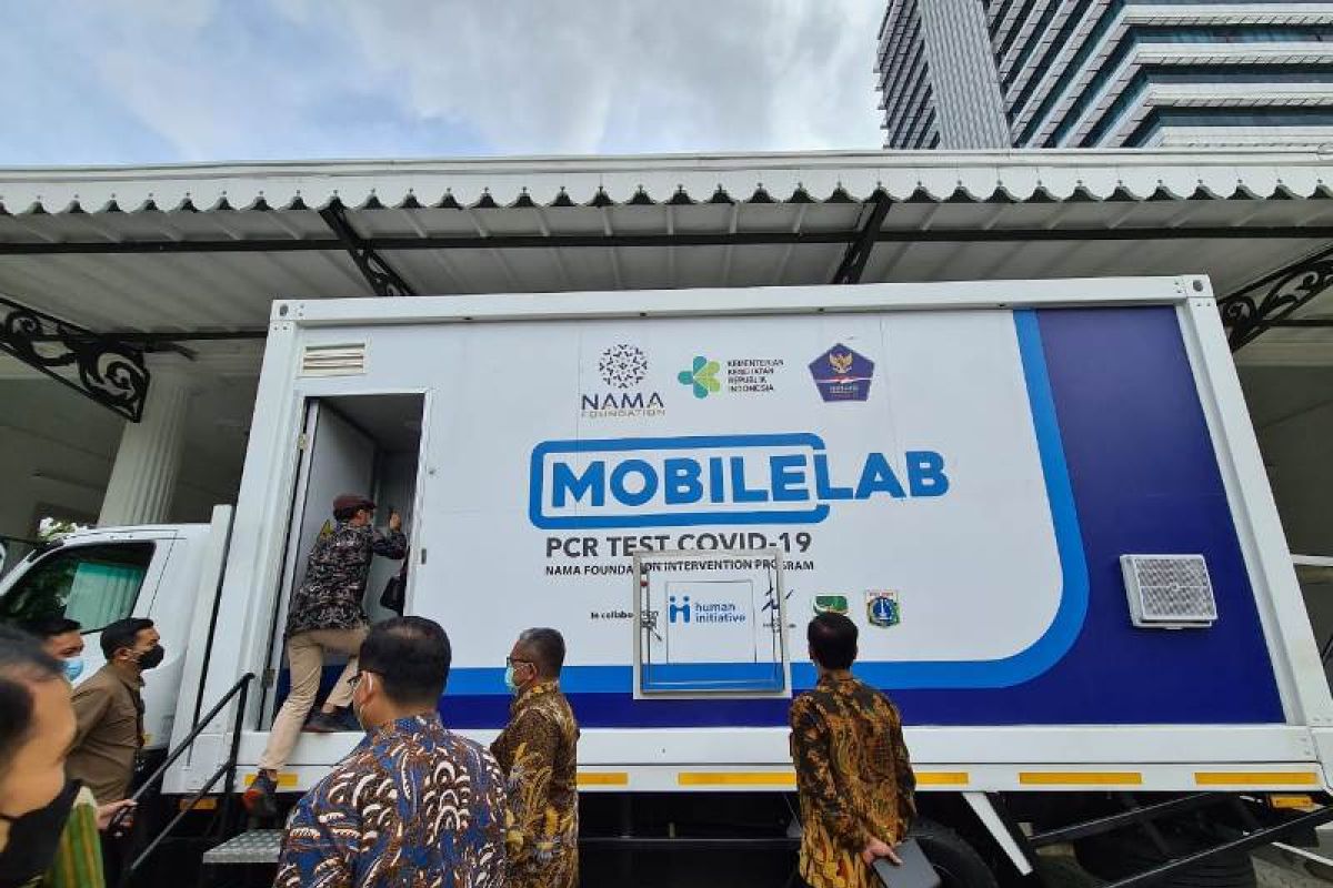 Kasus COVID-19 tinggi, Human Initiative sumbang mobile lab PCR