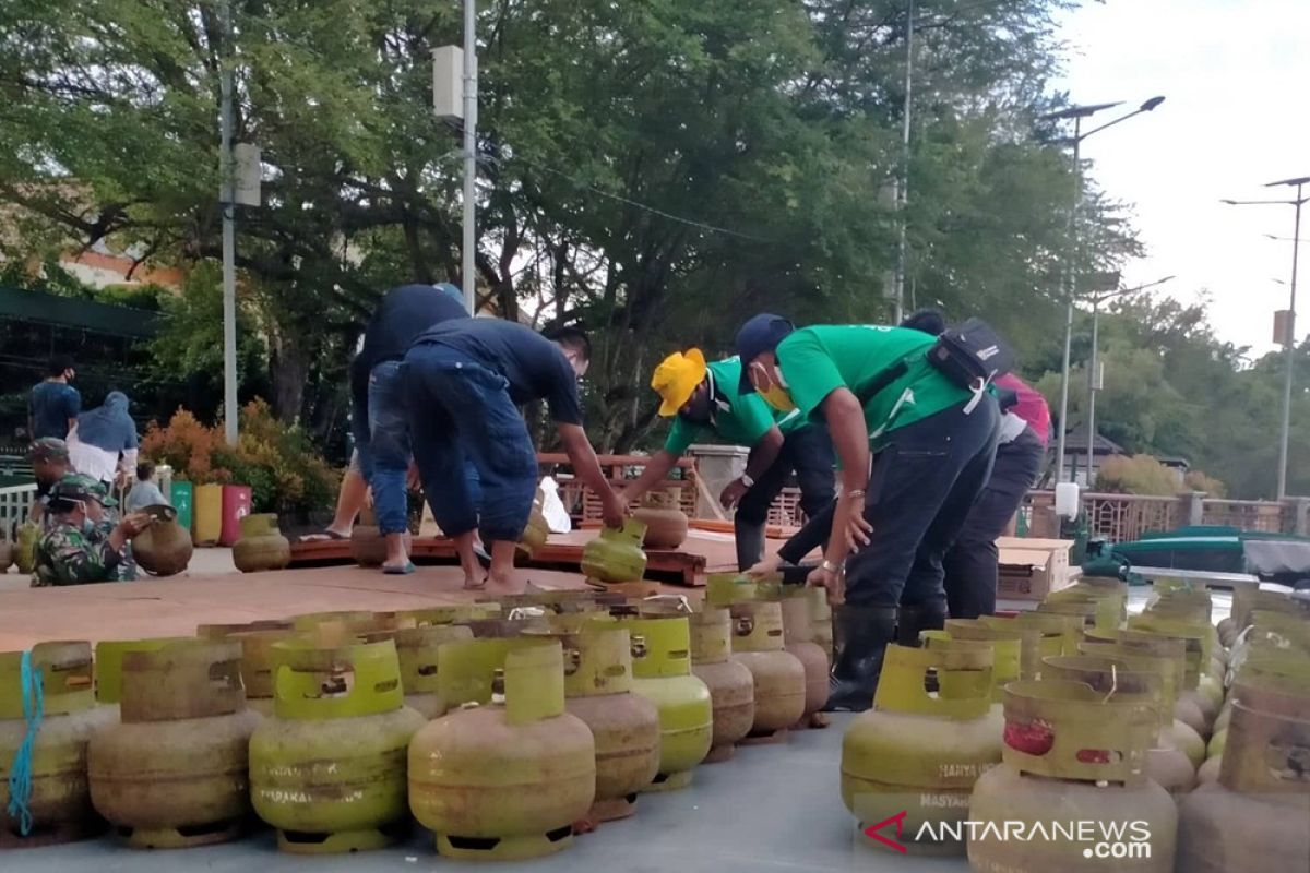 FKH ikut salurkan bantuan tabung gas dari Pertamina