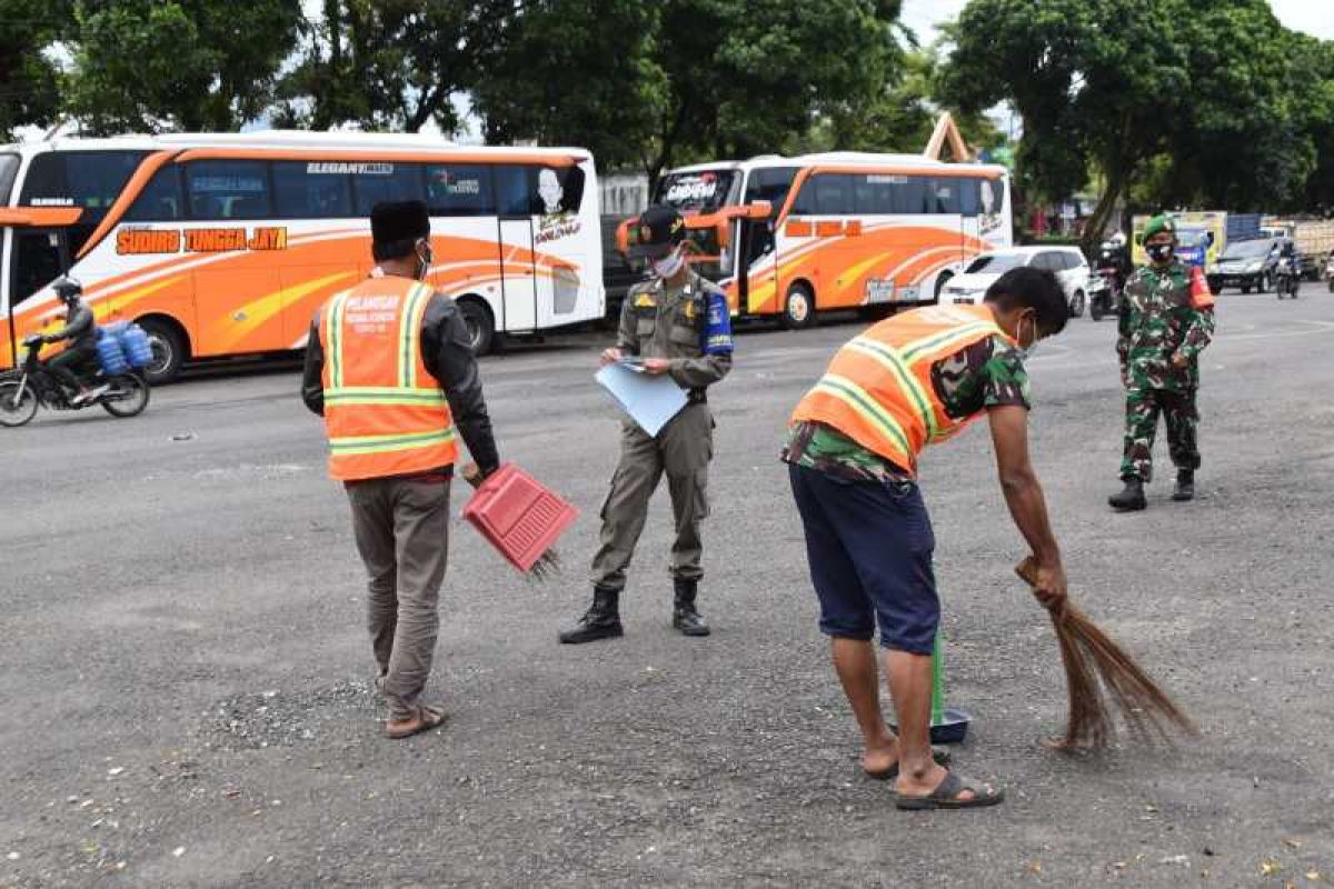 Tim gabungan di Wonosobo giatkan patroli penegakan protokol kesehatan