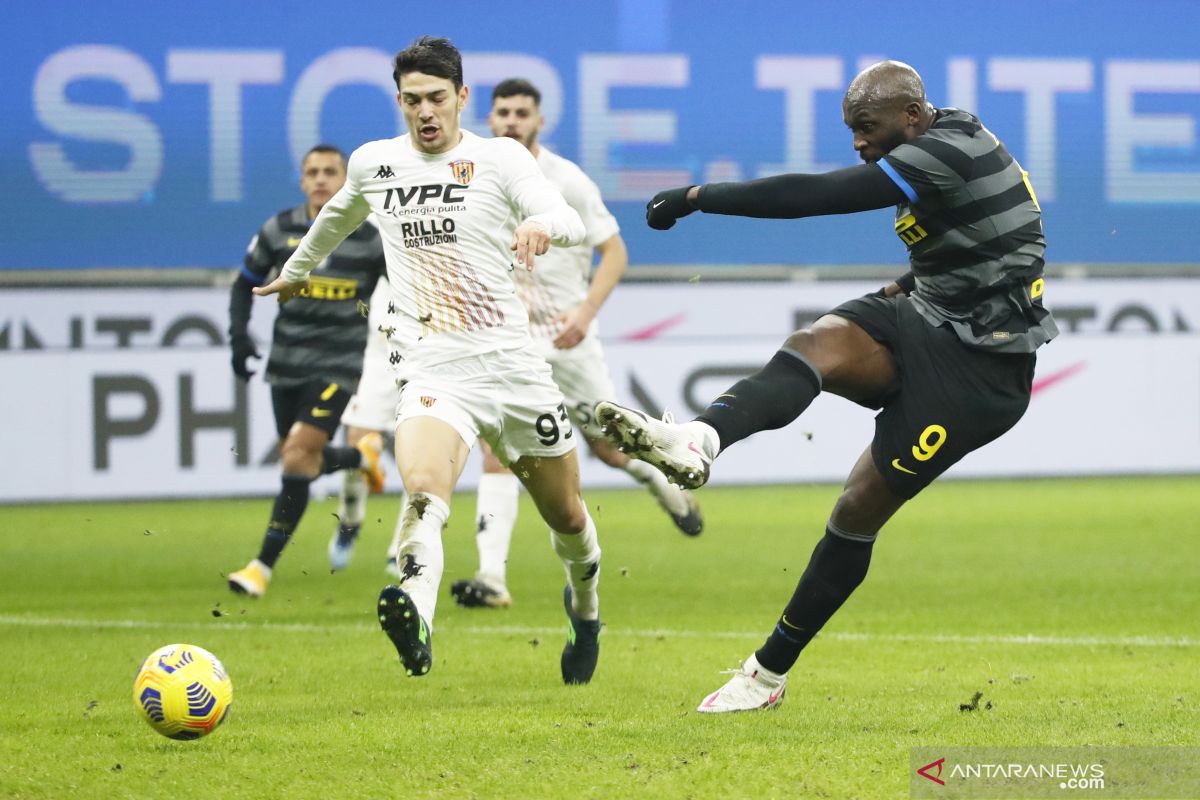 Dua gol Lukaku warnai kemenangan besar Inter atas Benevento 4-0