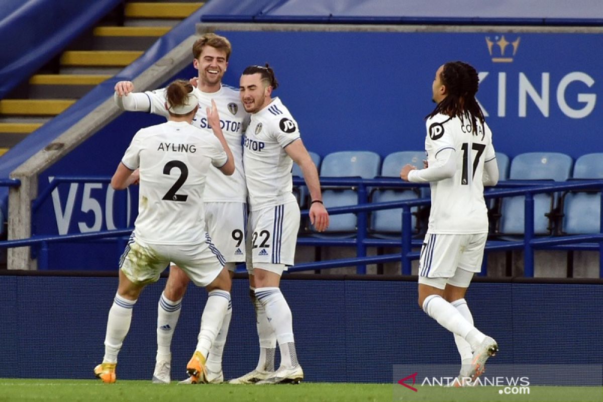 Liga Inggris, Leicester buang peluang naik posisi kedua setelah dipecundangi Leeds