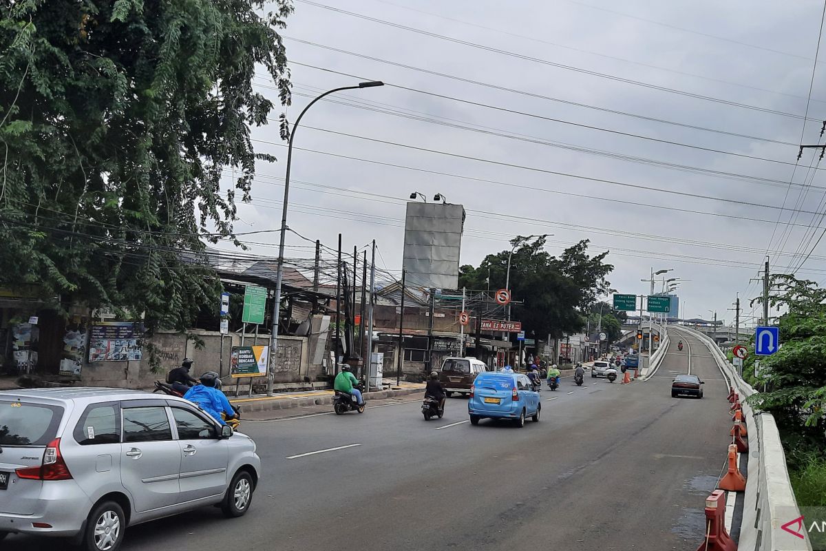 Warga sambut baik uji coba "flyover" Tanjung Barat