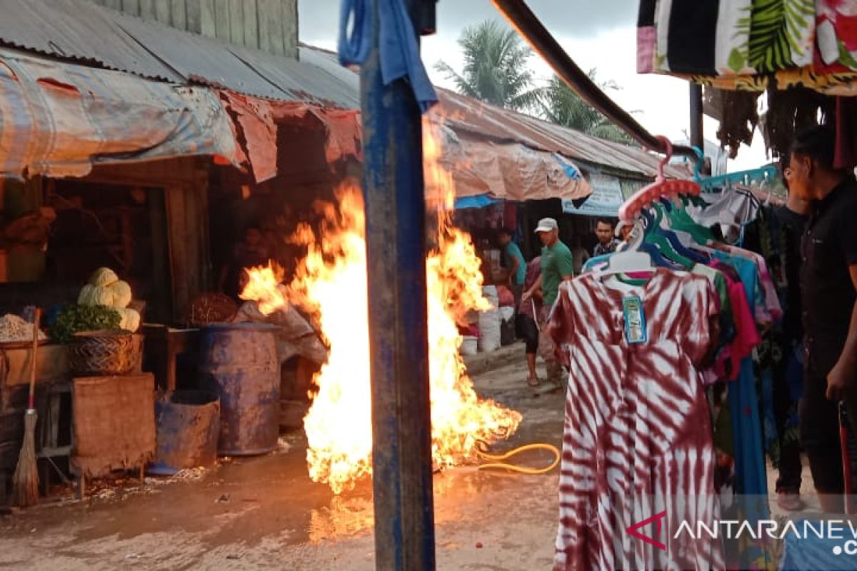 Bocor selang regulator nyaris picu kebakaran pasar di Aceh Utara