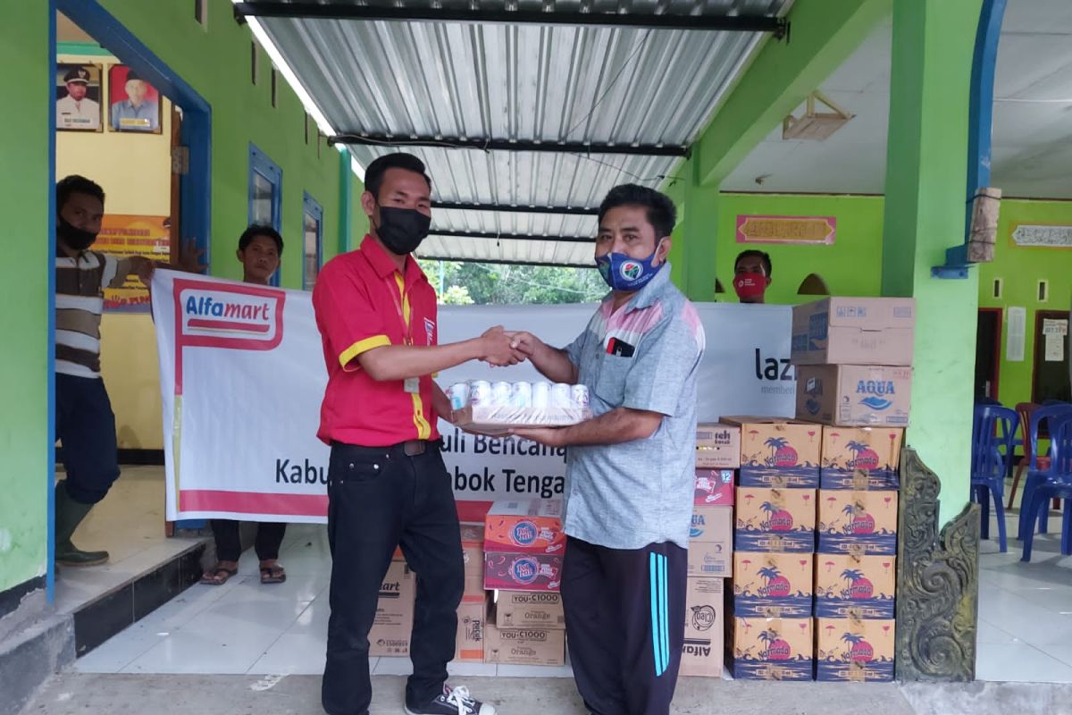 Uang Receh Konsumen untuk Korban Banjir Lombok