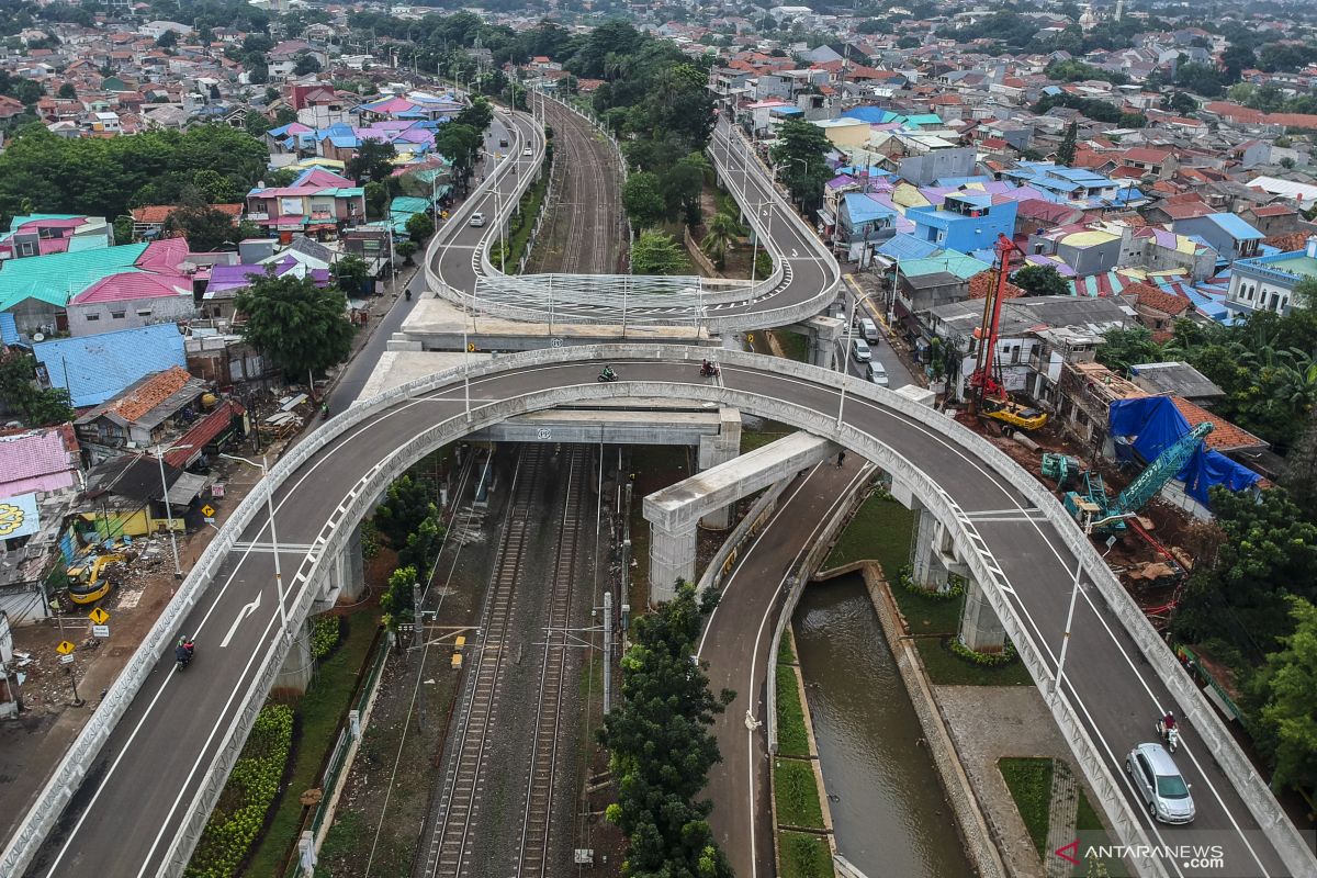 Warga Jakarta sambut baik uji coba 'fly over' Tanjung Barat