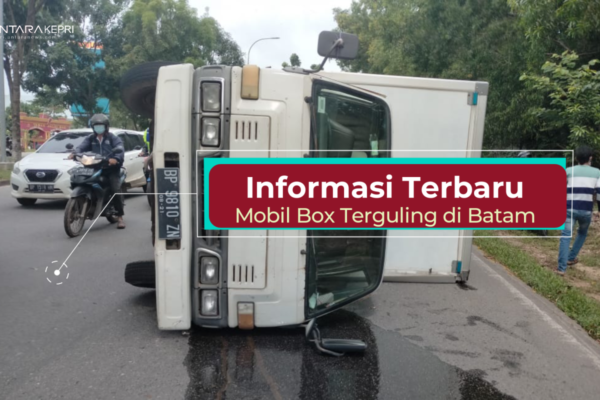 Info terkini: mobil box terguling di Batam