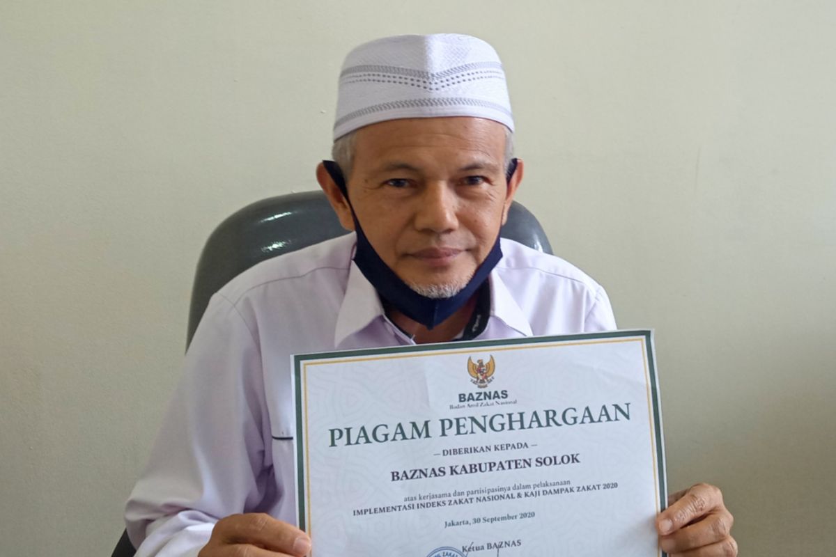 Tingkatkan perekonomian masyarakat kurang mampu, Baznas Kabupaten Solok bantu pelaku usaha ekonomi produktif