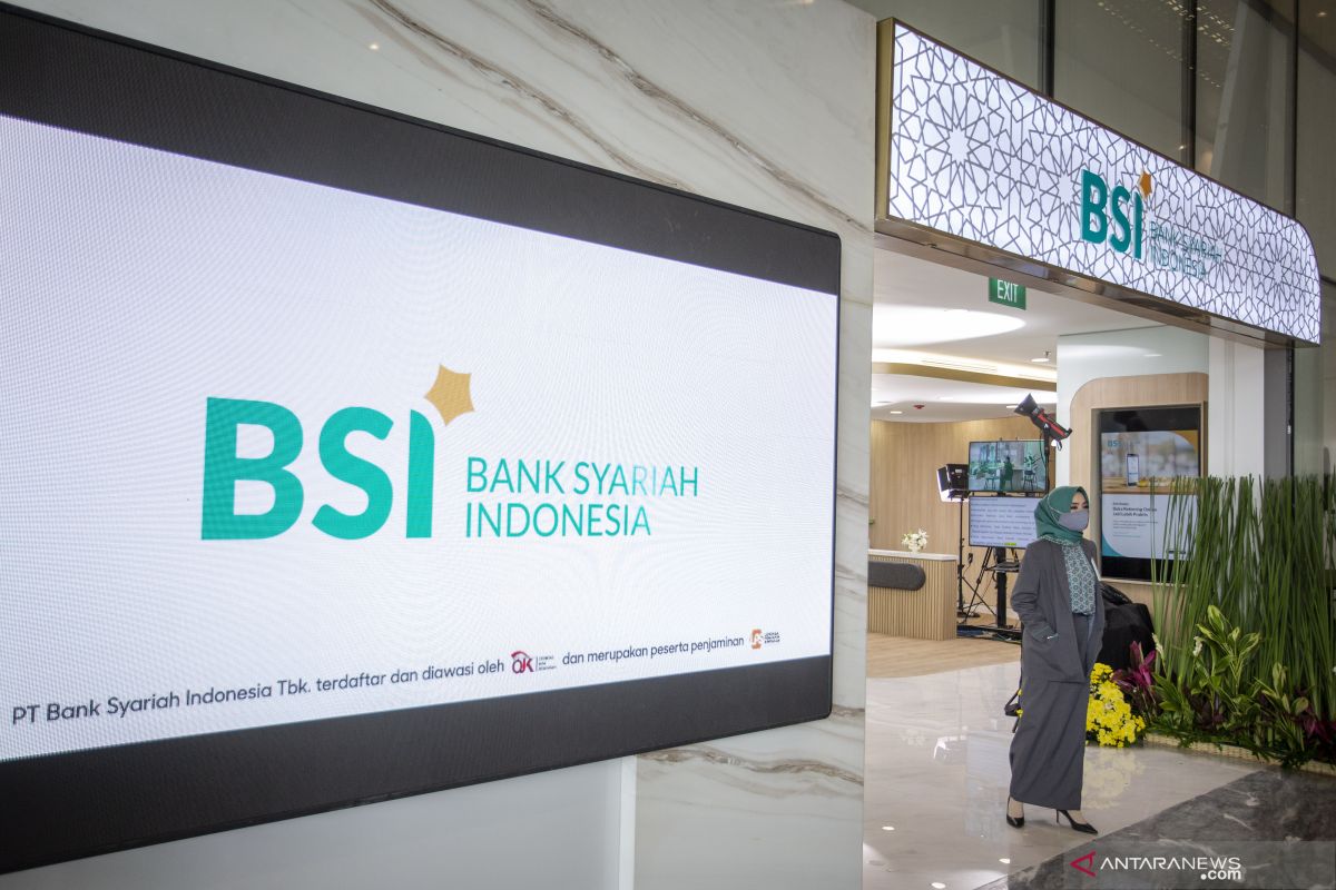 President Jokowi inaugurates Bank Sharia Indonesia