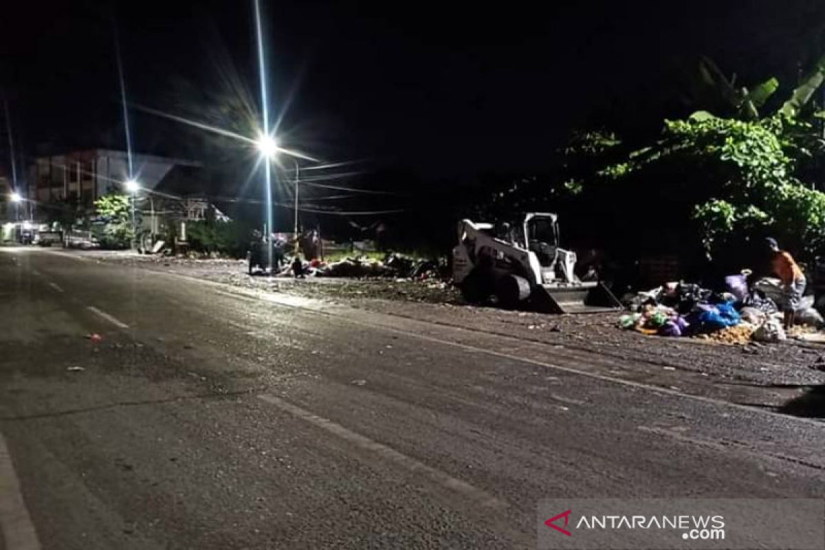 Sudah sepekan DLH Banjarmasin berjibaku atasi sampah pascabanjir