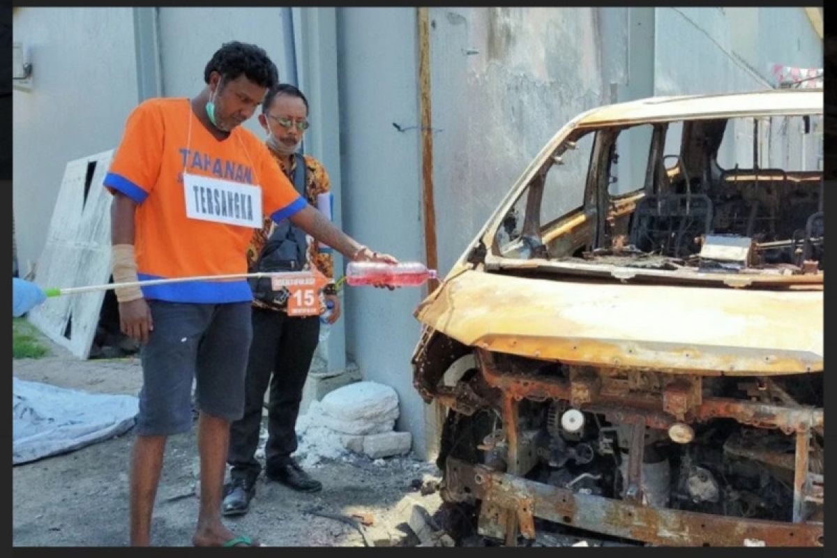 Terdakwa pembakar mobil Via Vallen divonis enam tahun penjara