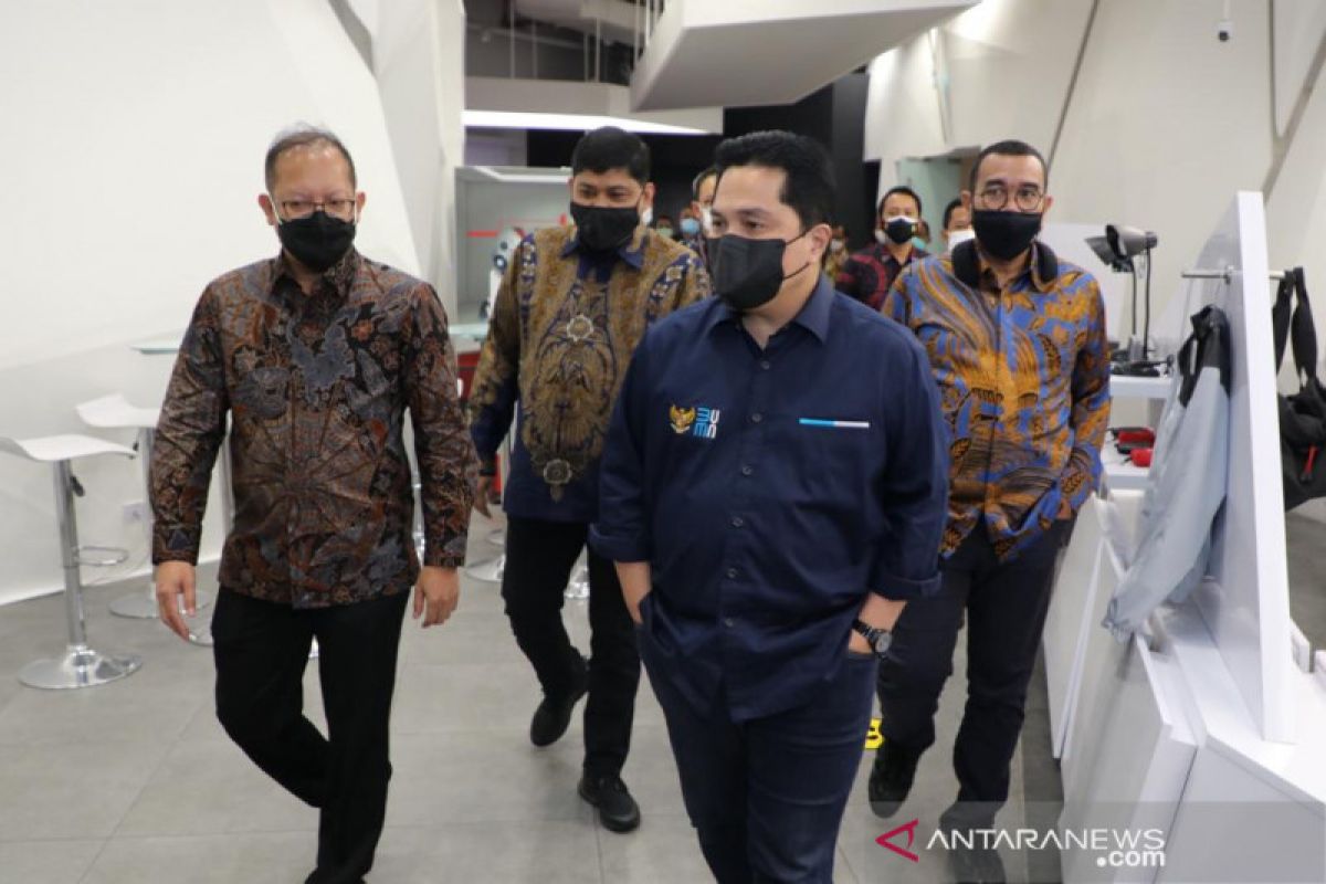 Telkom raih penghargaan BCOMSS 2021 atas program "Sampah Jadi Emas"