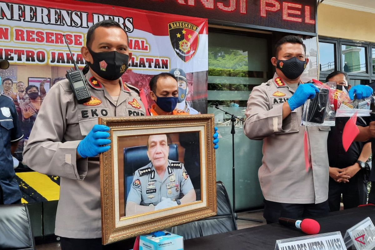 Polrestro Jaksel tangkap penipu mengaku calon Kapolres Tangerang Kota
