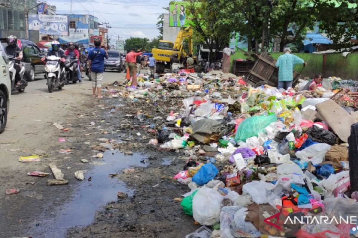 Volume sampah di Ambon turun selama pandemi COVID-19