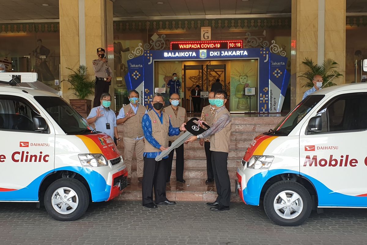 Daihatsu serahkan dua unit Gran Max ke Pemda DKI Jakarta