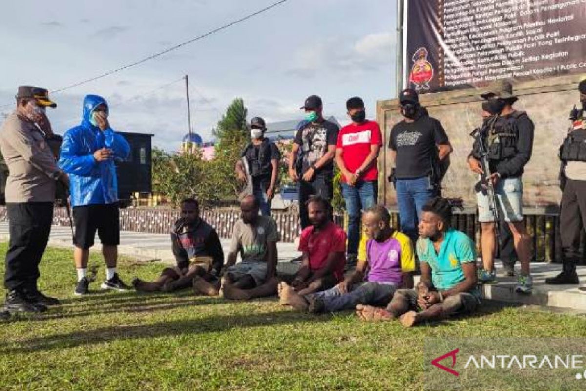 Police arrest two men for attacking priest in Papua's Jayawijaya