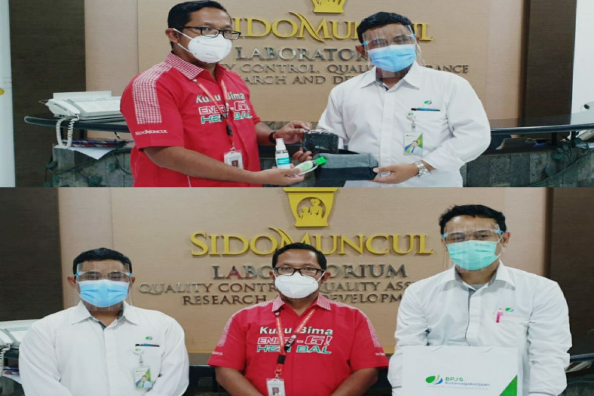 Bulan K3-BPJAMSOSTEK Ungaran bagikan safety kit COVID-19