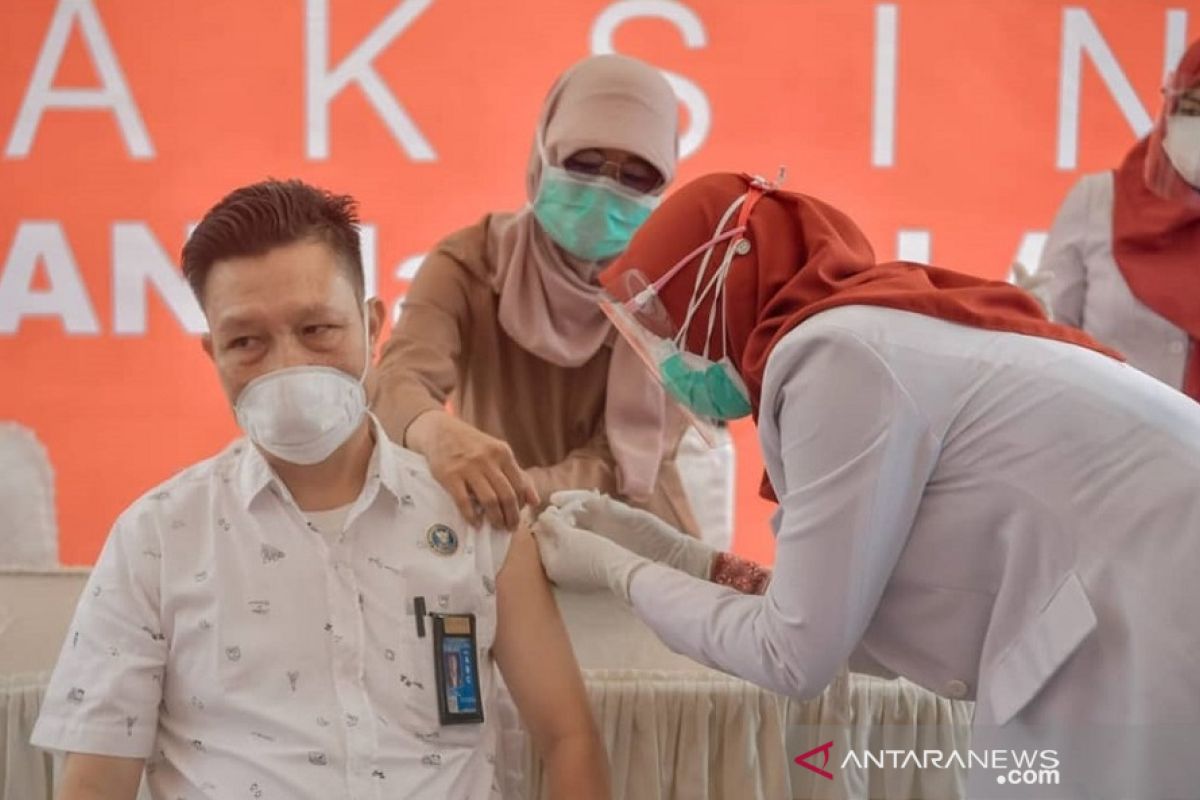 Kota Sungai Penuh dan Kabupaten Merangin Jambi gelar suntik vaksin